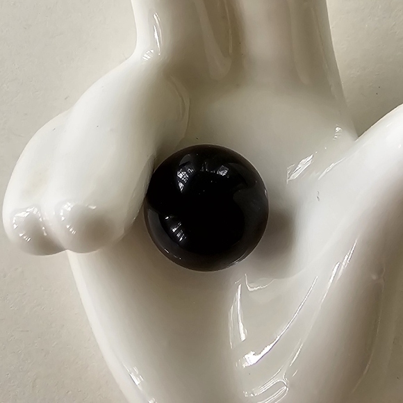⚫️ Obsidian Stone Orb - Picture 2 of 5